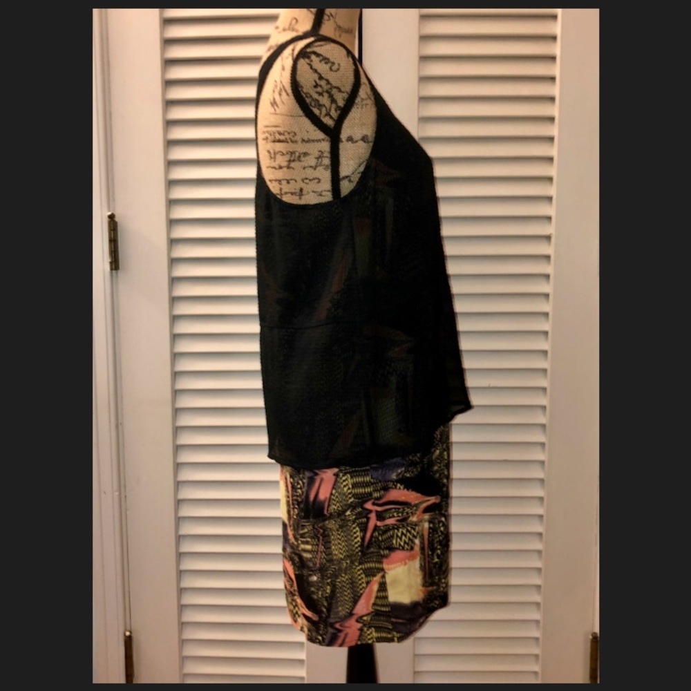 Volcom NWT! Aztec Liquid Dress - Picture 5 of 7
